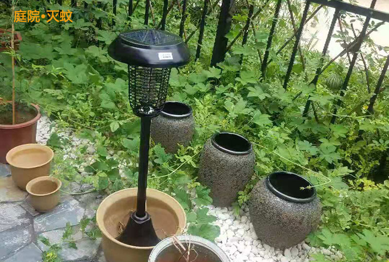 别墅庭院驱蚊用太阳能灭蚊灯