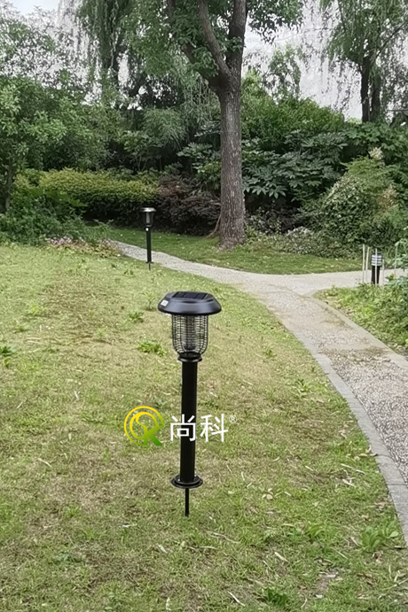 上海别墅庄园草坪灭蚊灯安装使用效果实拍