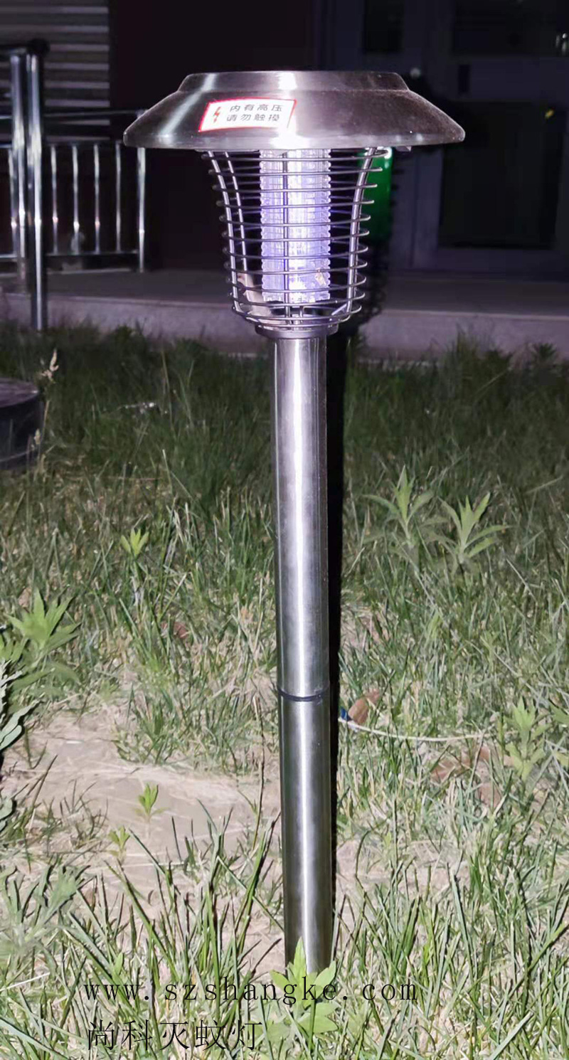 河南安阳地产开发商安装小区灭蚊灯